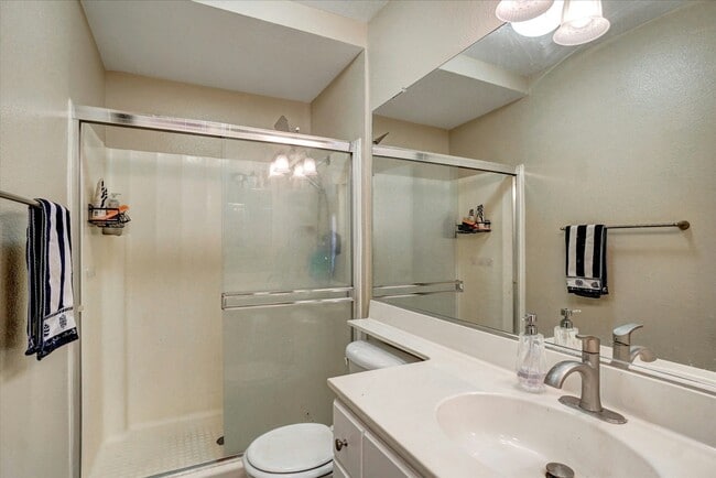 Building Photo - 6955 Alvarado Rd