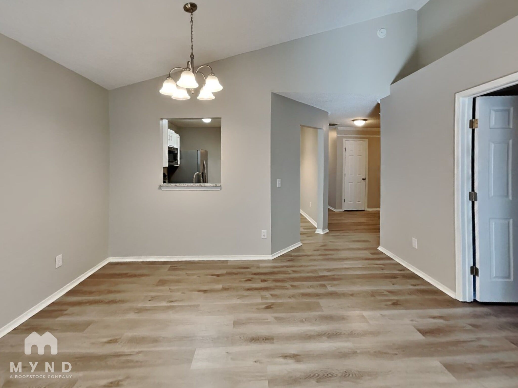 Building Photo - 580 Staffordshire Dr