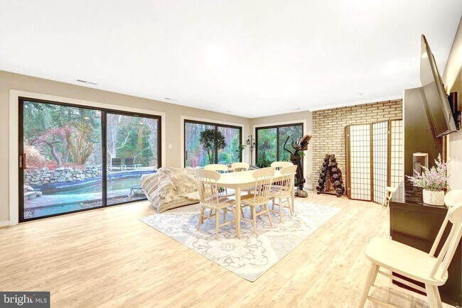 Building Photo - 10809 Nicholsridge Rd