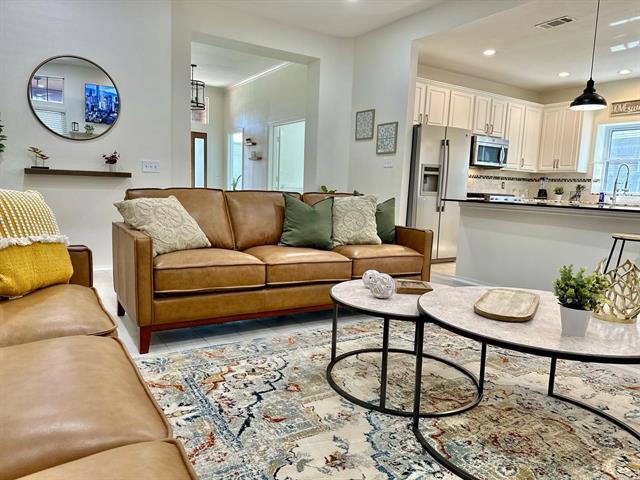 Building Photo - 6905 Cinnabar Dr