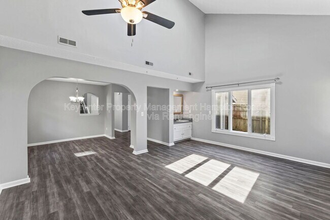 Building Photo - 5408 Chatham Lake Dr