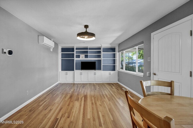 Building Photo - 620 Belgrave Ave