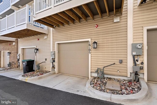 Building Photo - 16105 Connors Wy