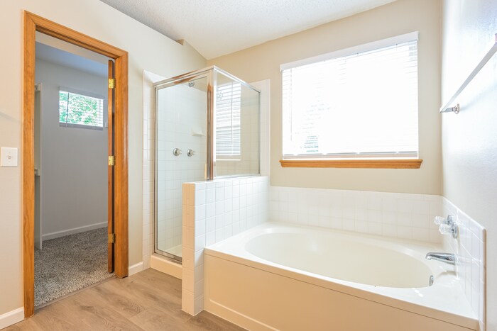 Building Photo - 17029 Hastings Ave