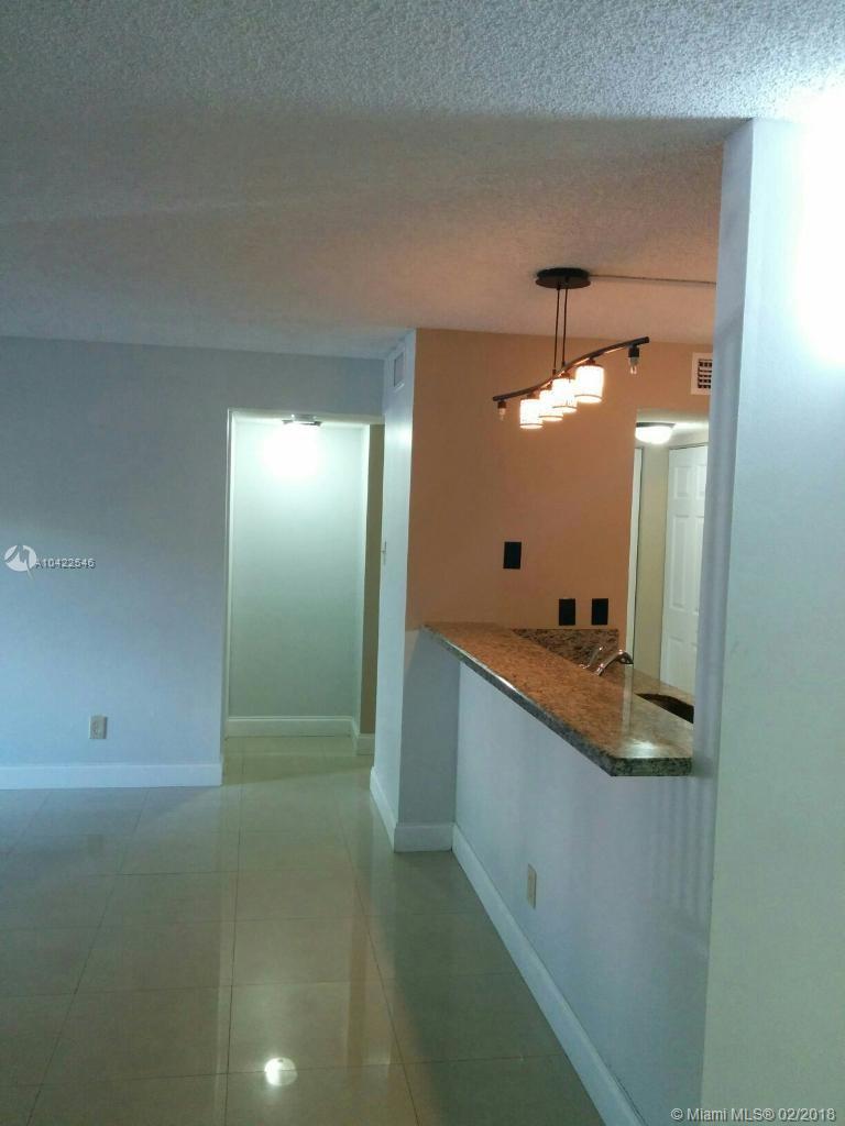 Building Photo - 11842 SW 37 Ter