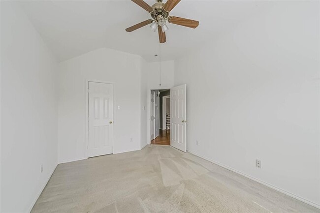 Building Photo - 9910 Brook Meadow Ln