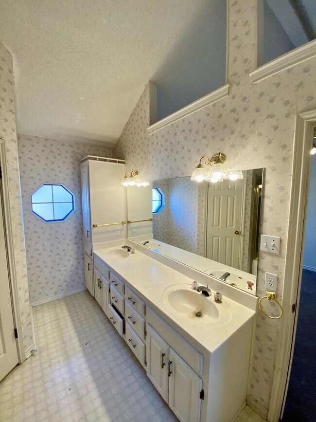 Building Photo - 3BD/2BA In Copperas Cove