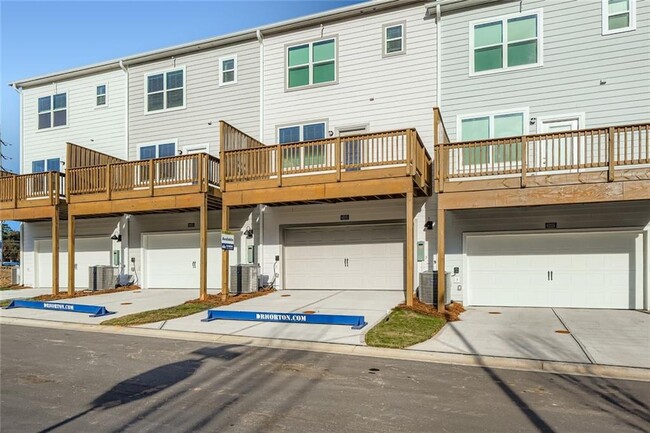 Building Photo - 6221 Honeybell Aly