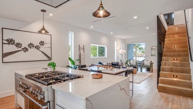 Building Photo - 3154 Curts Ave