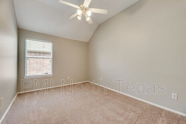 Building Photo - 12421 Bruschetta Dr