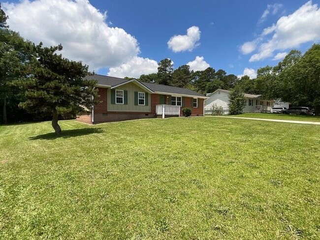 Building Photo - 8919 Yarmouth Dr