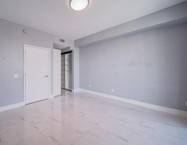 Building Photo - 60 SW 13th St