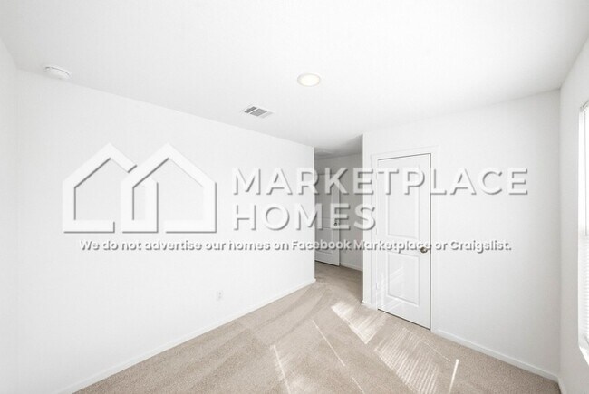 Building Photo - 6840 Marble Rdg