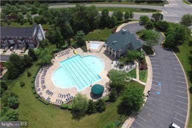 Building Photo - 505 Edmonton Terrace NE