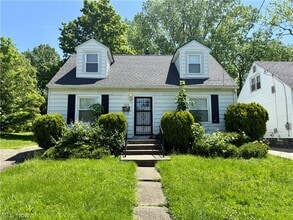 Building Photo - 575 Noble Ave