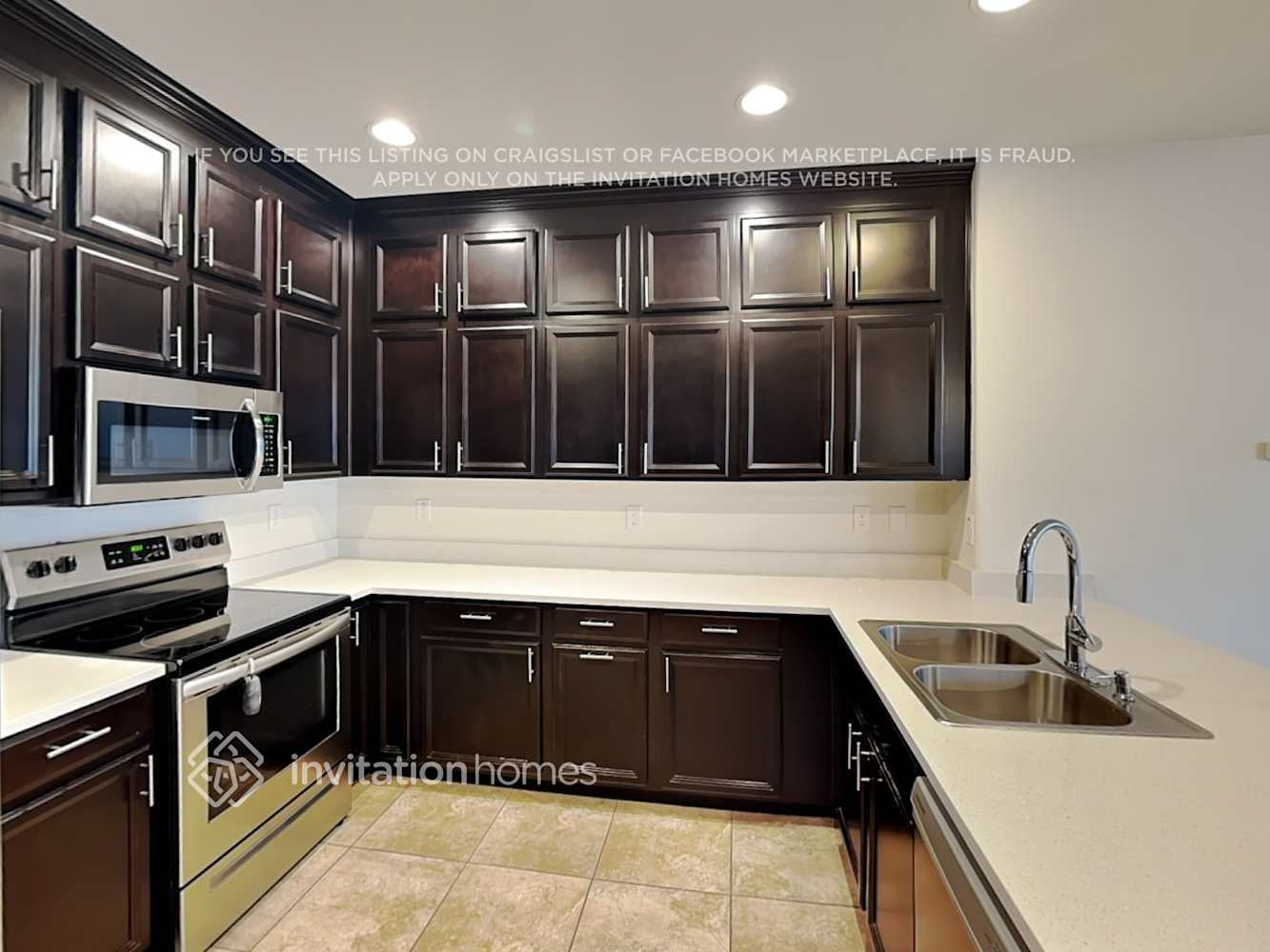 Building Photo - 29056 N 124th Dr