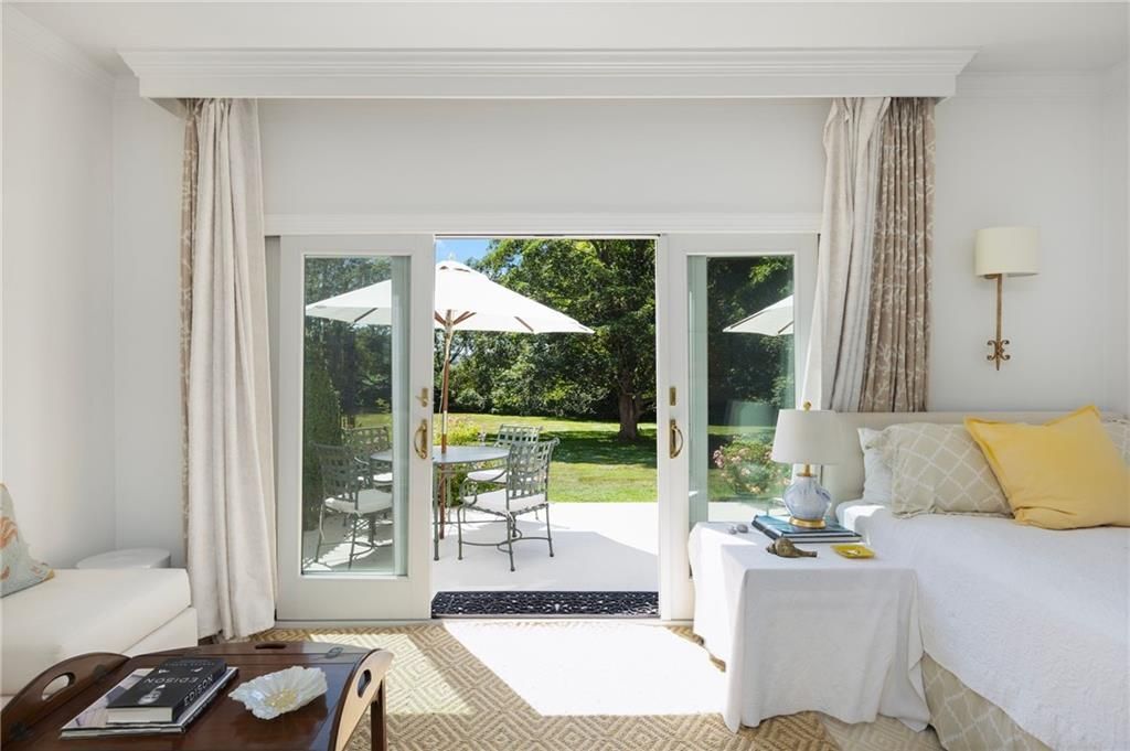 Building Photo - 553 Bellevue Ave