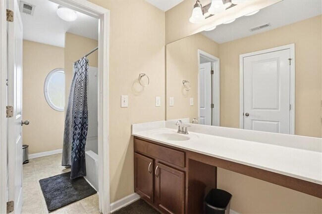 Building Photo - 373 Morgans Creek Ct NW