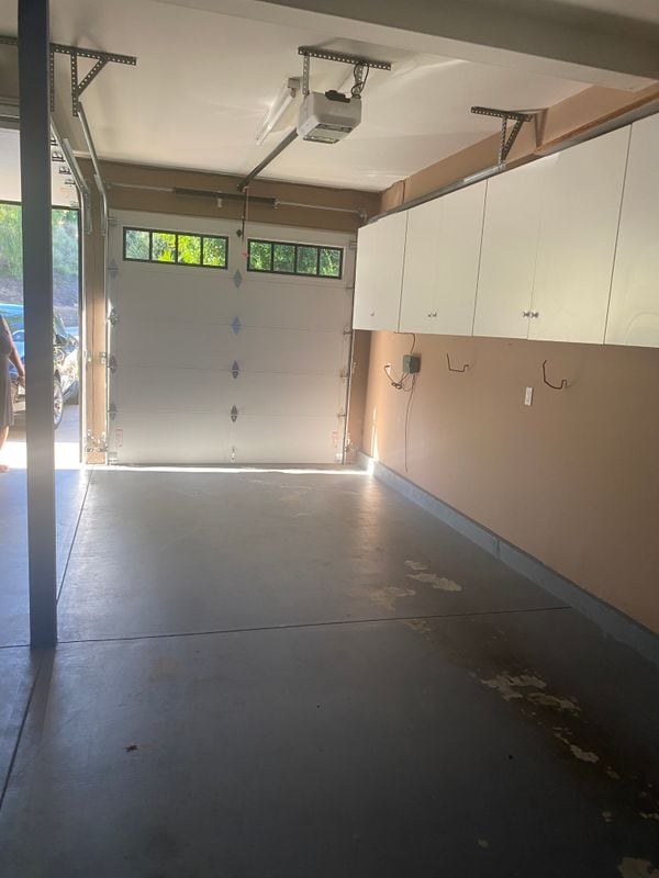 Building Photo - 3875 Ravenswood Dr