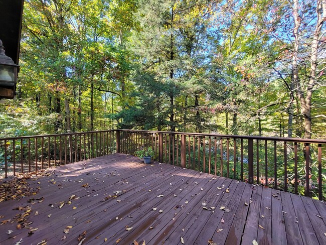 Building Photo - Beautiful home In Druid Hills