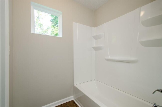 Building Photo - 10840 Mortons Crossing