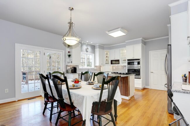 Building Photo - 113 Lighthouse Ln