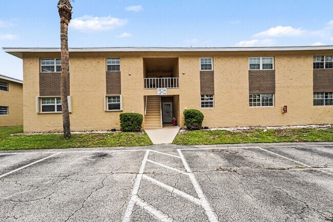 Building Photo - 3135 Shady Dell Ln