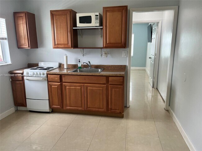 Primary Photo - 11546 SW 135th Ln