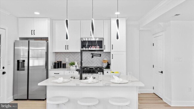 Building Photo - 2529 Liberty Pkwy