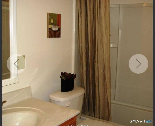 Building Photo - 52 Essex St