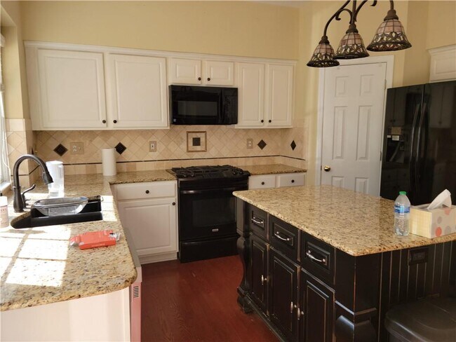 Building Photo - 7780 Wickley Dr