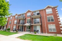 Building Photo - 16641 Liberty Cir