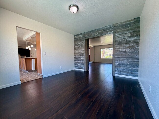 Building Photo - 1538 Roughrider Cir