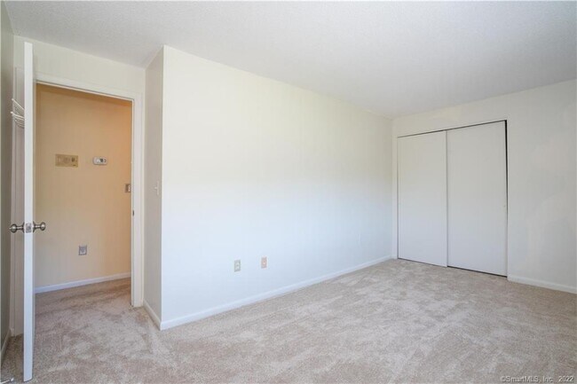 Building Photo - 1401 Harbor View Dr