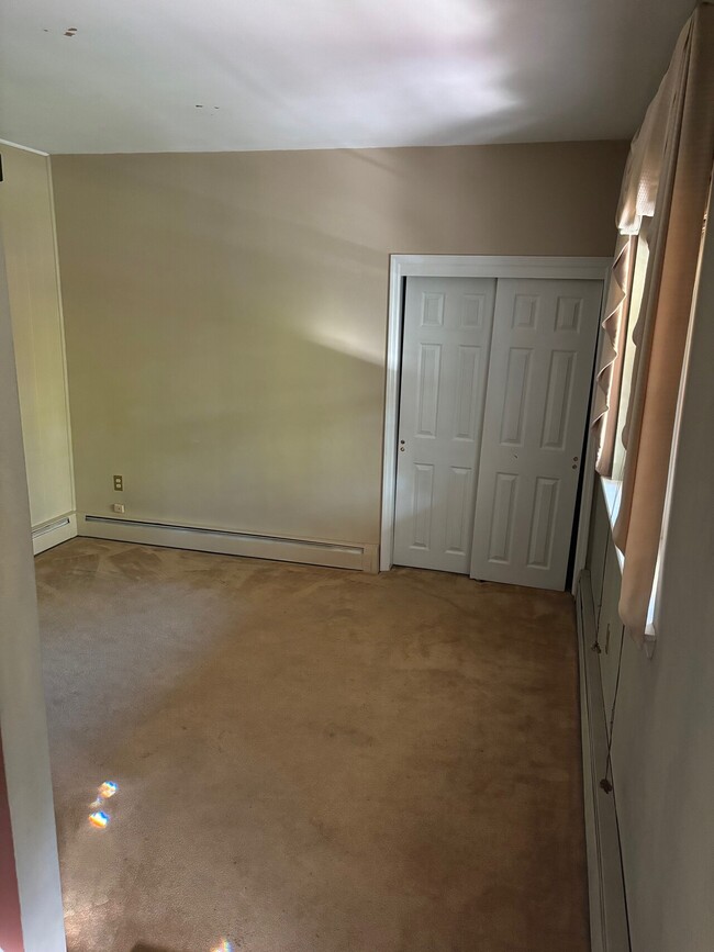 Building Photo - 3302 Heritage Dr