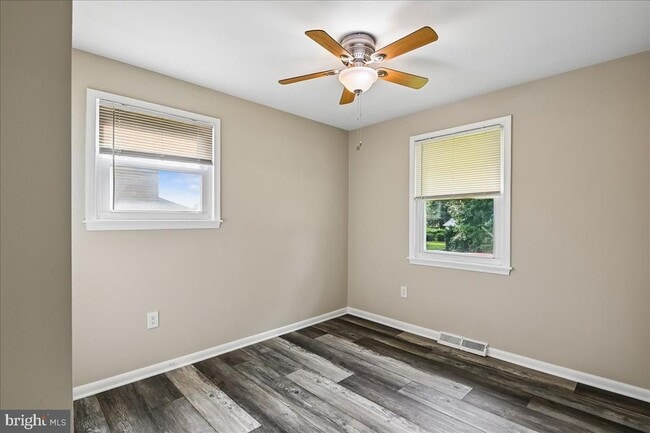 Building Photo - 7660 Turnbrook Dr