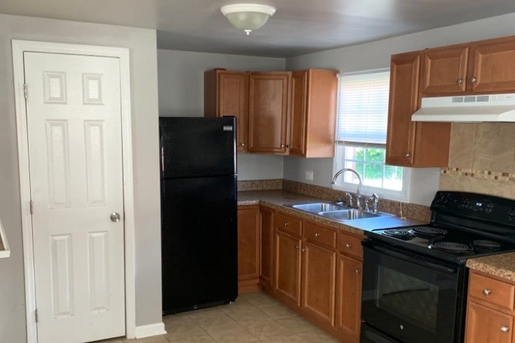 Primary Photo - King George Townhomes