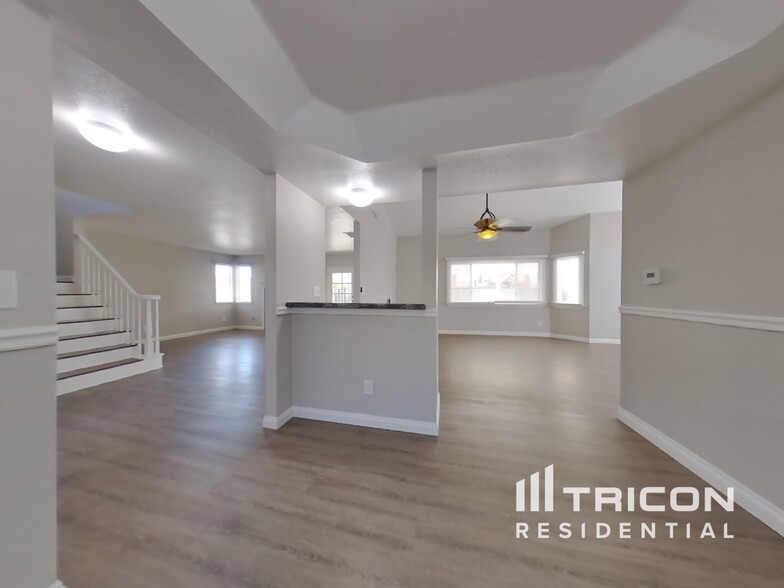 Building Photo - 41412 Yancey Ln