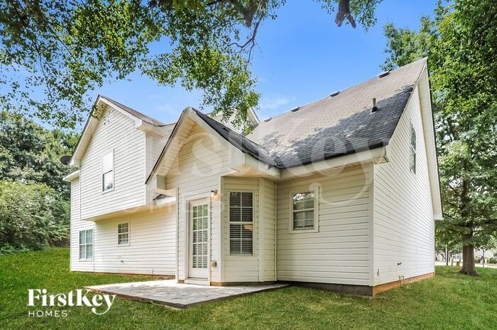 Building Photo - 607 Chartwell Ct