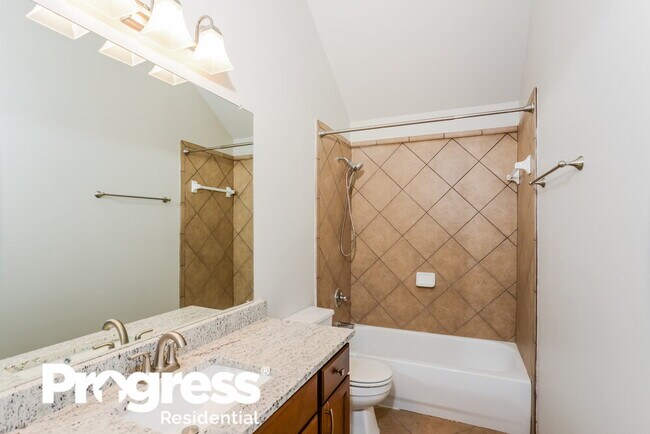 Building Photo - 8727 Sarasota Woods