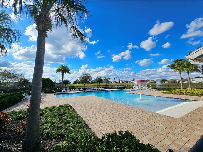 Building Photo - 9022 Wildflower Ln