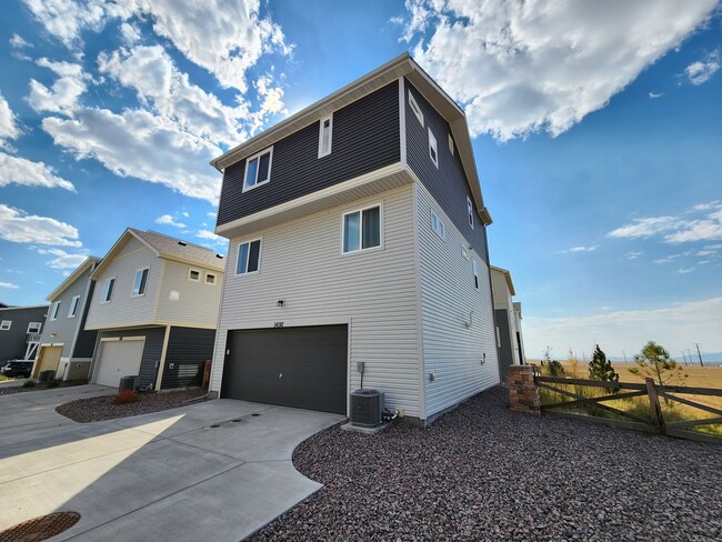 Building Photo - New Home Build in Beautiful Banning Lewis ...