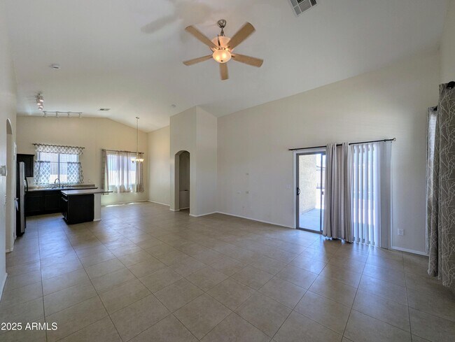 Building Photo - 3731 W St Kateri Dr