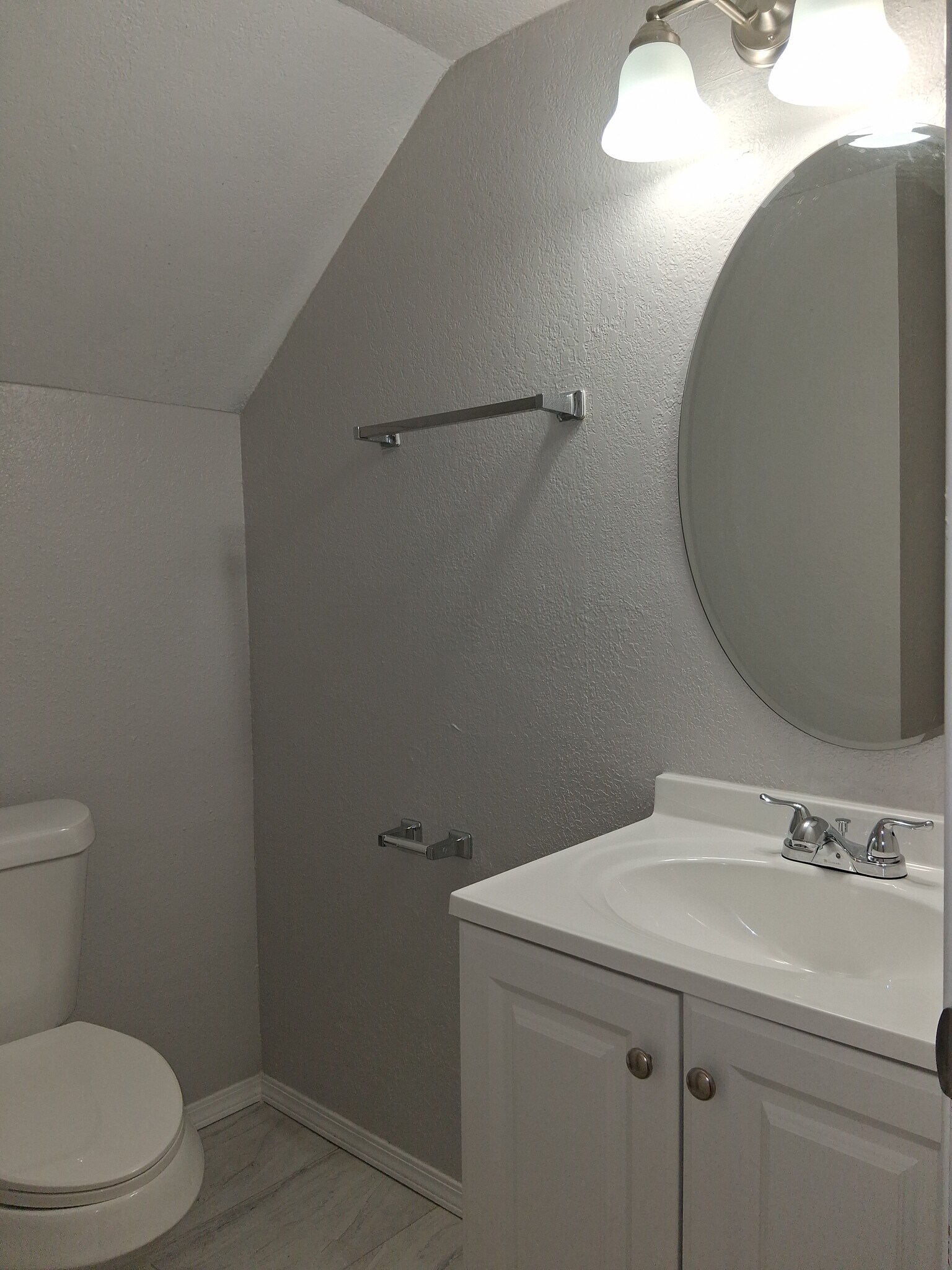 Building Photo - 11600 Marsh McCall Way