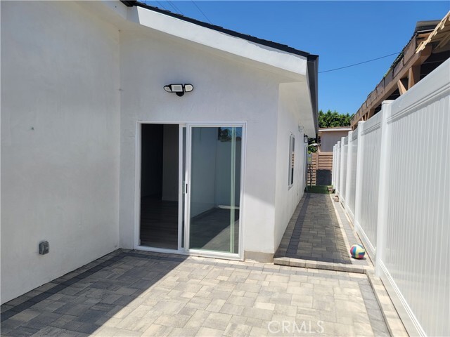 Building Photo - 16840 Los Alimos St