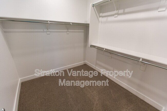 Building Photo - 3855 S McQueen Rd