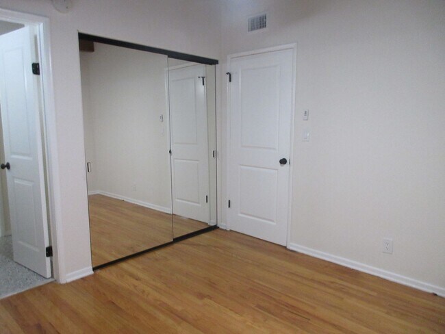 Building Photo - 13235 Cumpston St