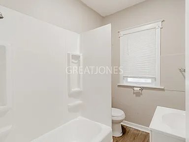 Building Photo - 4128 Schiller Pl