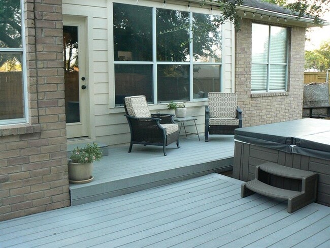 Building Photo - 2122 Wheaton Trail