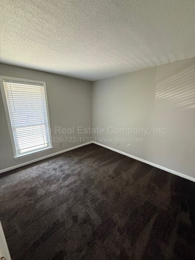 Building Photo - 184 Driftwood Ln